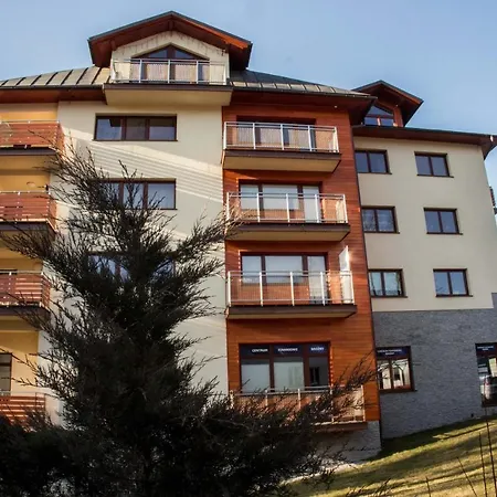 Top 公寓 扎科帕内